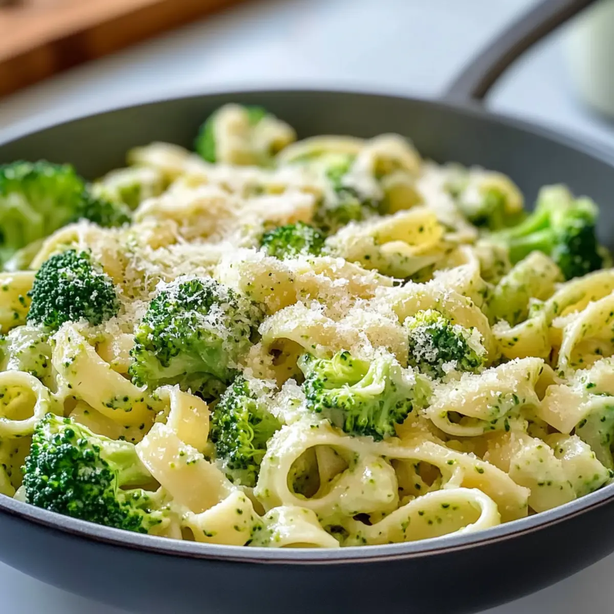 Leichte und gesunde Brokkoli-Pasta für jeden Tag